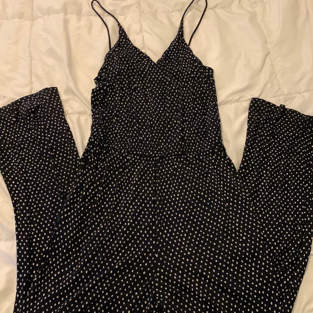 H&M navy and white jumper. Size M